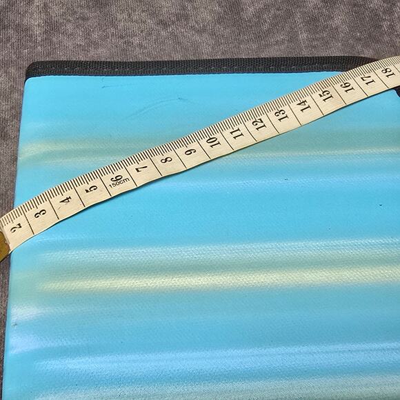 Blue Iridescent Rainbow CD Carrying Case Holds 24 Music CD's DVD Movies - Picture 8 of 10